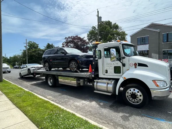 Freedom Towing & Recovery - photo 2