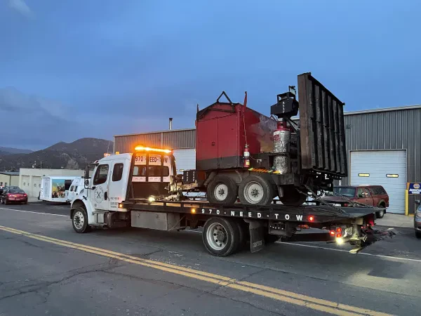 Bob's Towing and Collision - photo 2