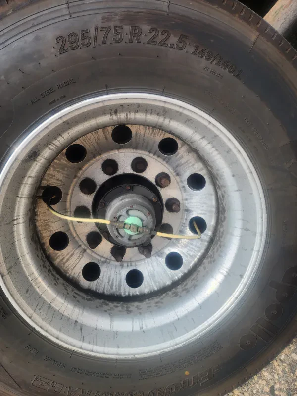 R & I Truck Repair LLC - photo 3