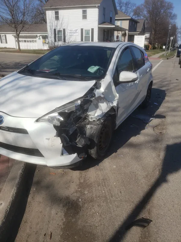 Mills Body Shop And Towing - photo 2