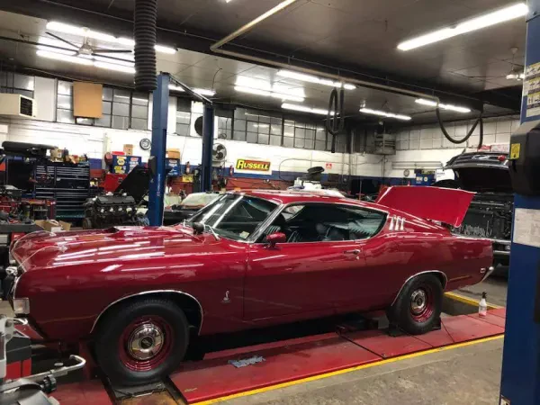 JD’s Auto Restoration Center - photo 4