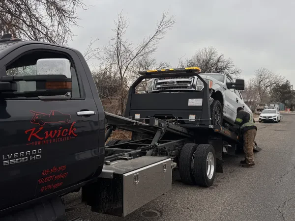 Kwick Towing & Recovery - photo 4