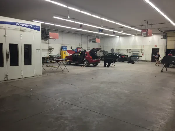 Wreck-A-Mend Collision Center - photo 2