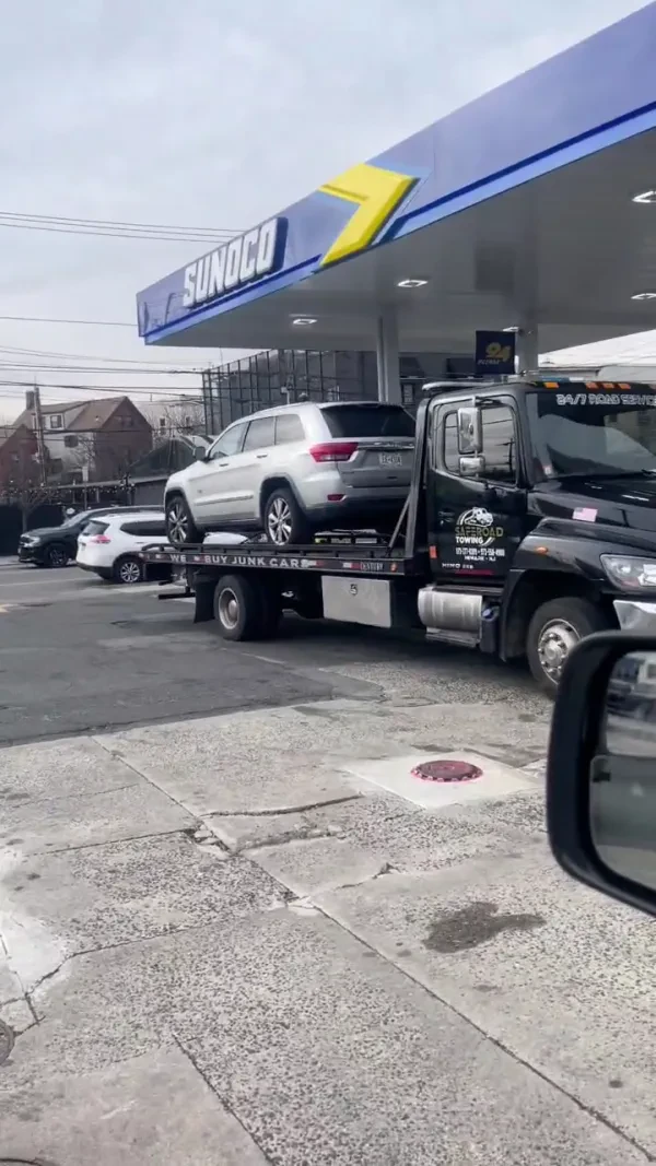 SafeRoad Towing - photo 3
