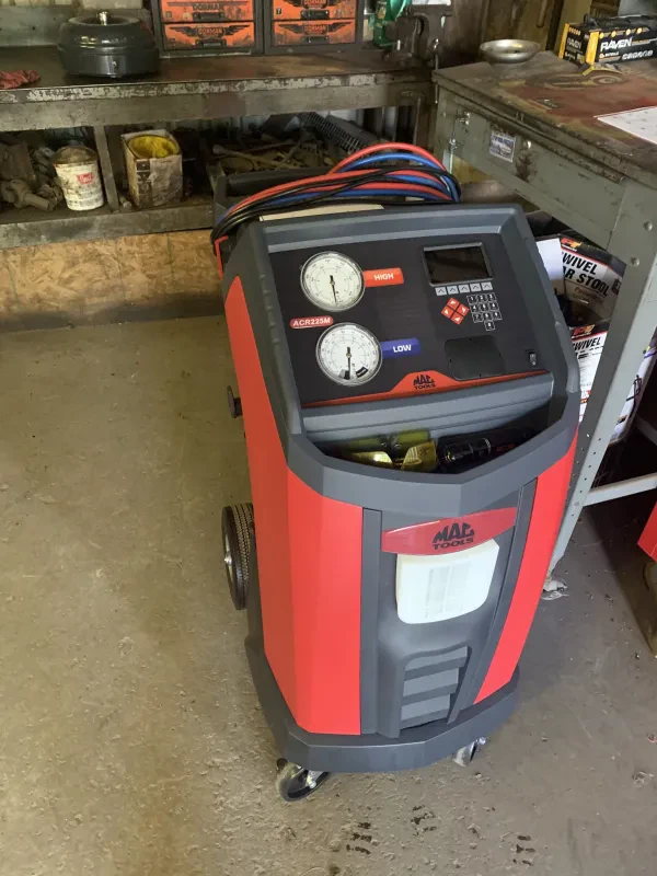 Hall's Auto Service Inc - photo 3