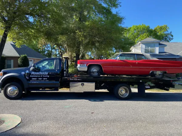 Roadside Assistance and Towing Inc. - photo 3