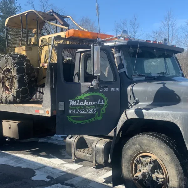 Michaels Towing And Recovery - photo 3
