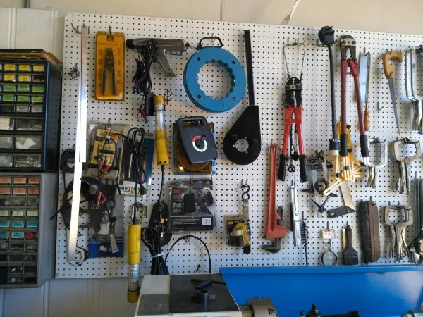 Watson's Hot Rod Garage - photo 4