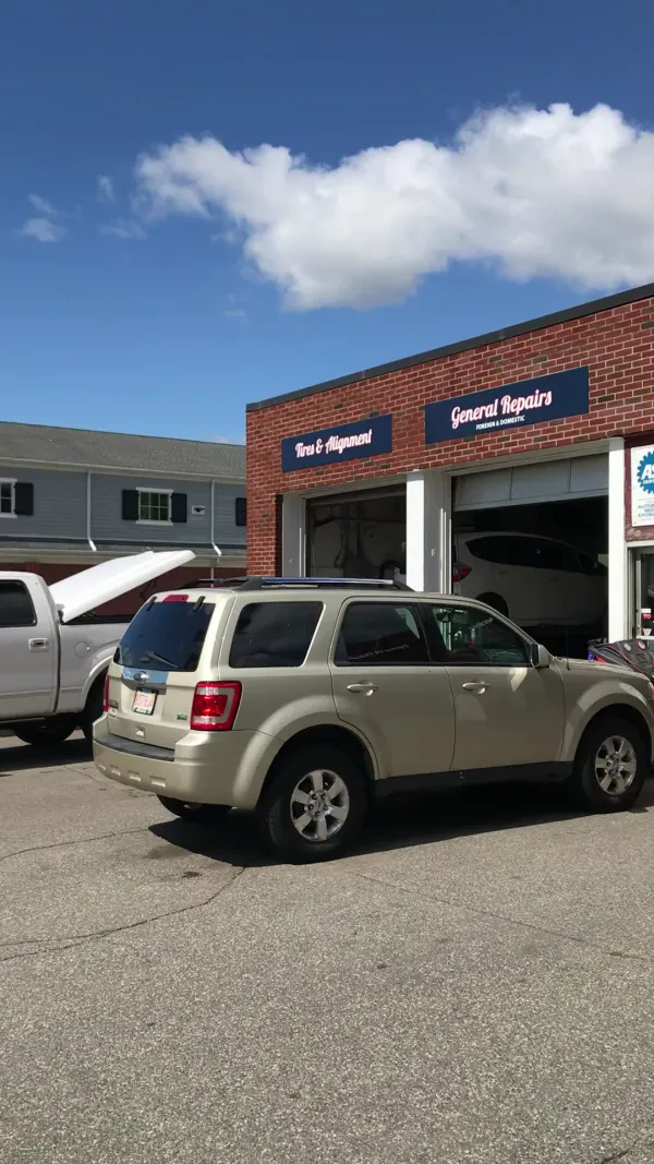 DiBacco's Service Center - photo 2
