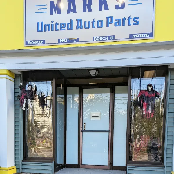 Mark's United Auto Parts - photo 2
