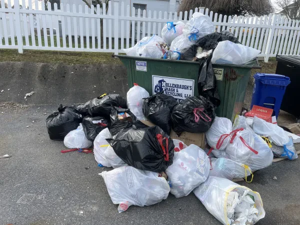 Hollenbaugh's Trash & Recycling, LLC - photo 3