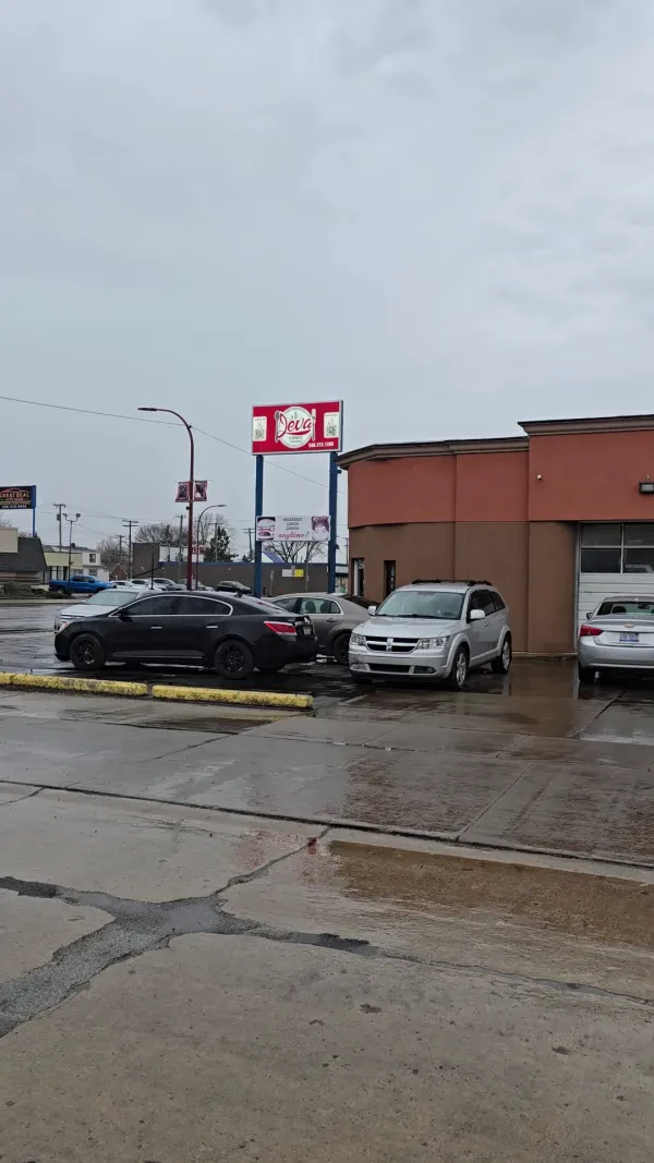 Van Dyke Auto Repaire - photo 2