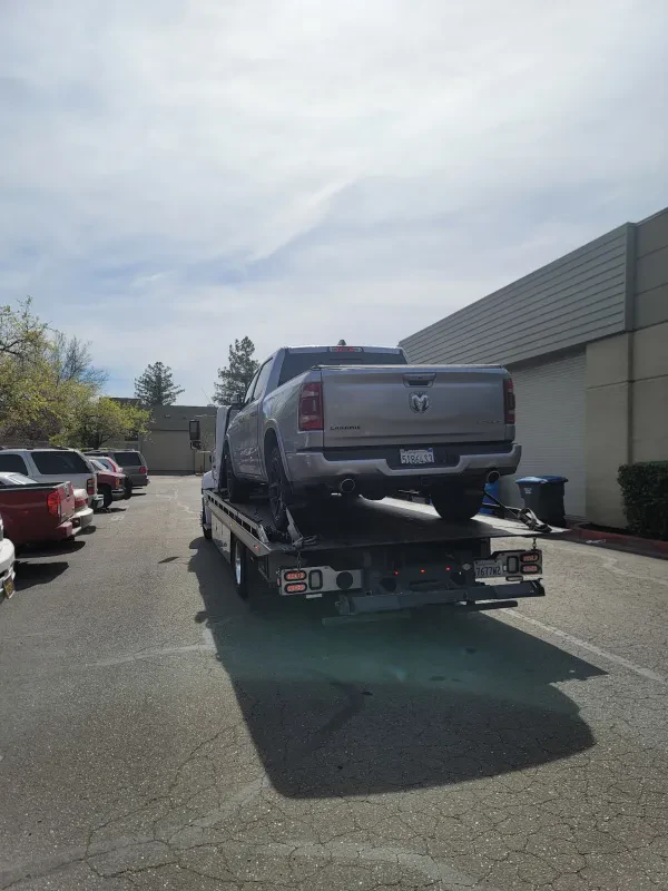 Yarbrough Brothers Towing - photo 4