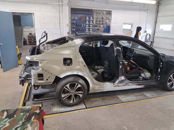 John McShane Auto Body - photo 2