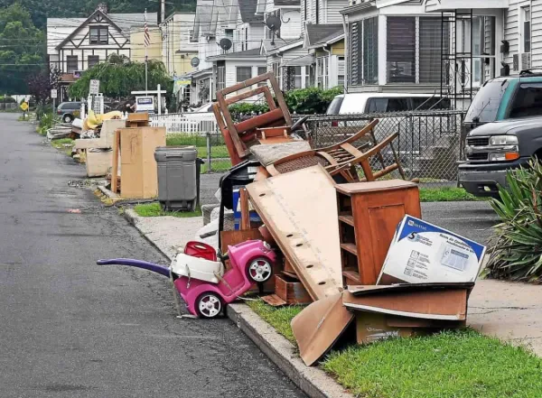 RTM Junk Removal & Dump Runs - photo 3