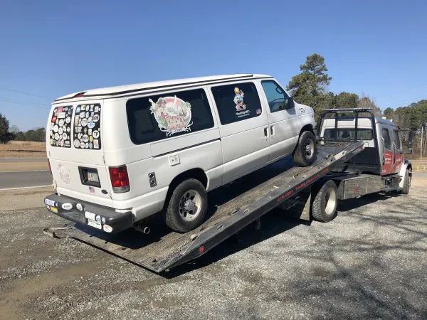 Greg's Too Auto Repair & Towing - photo 4
