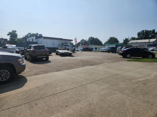 Crossroads Car Center LLC - photo 3