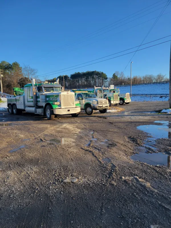 M & W Towing & Recovery - photo 2