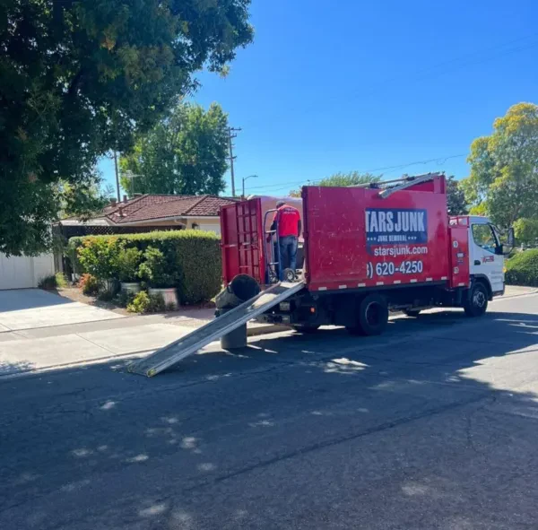 Stars Junk Removal - photo 4