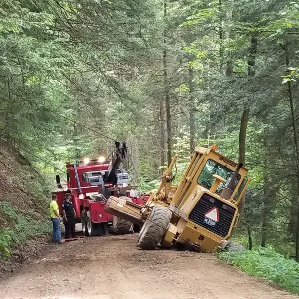 Minichs Towing & Recovery - photo 2