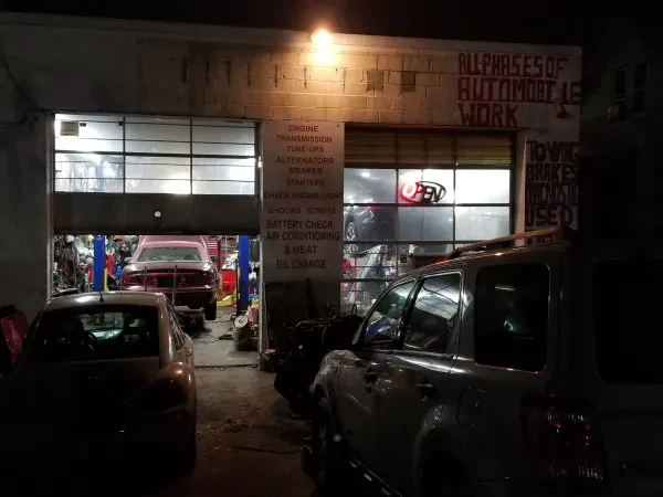 E w Auto Shop - photo 4