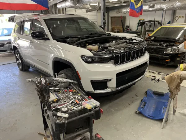 Kenny's Auto Body Repair - photo 3