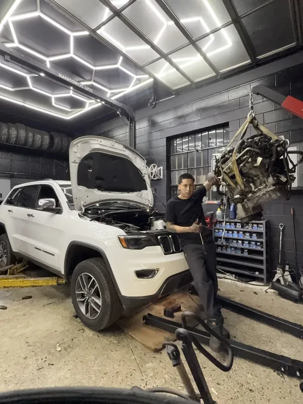 Kelvis Auto & Tire Repair - photo 4