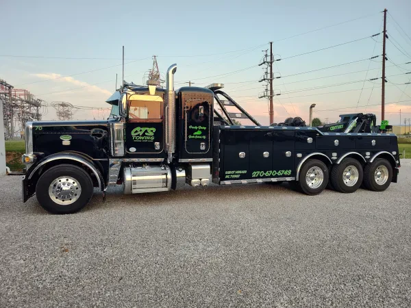 Crossroads Towing & Truck Repair - photo 2