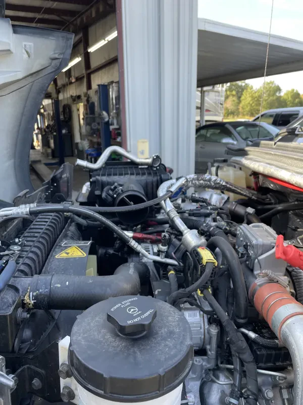 University Auto and Truck Repair - photo 3