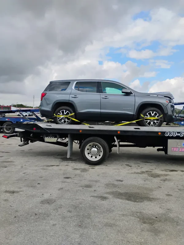 Moore Haven Towing - photo 3