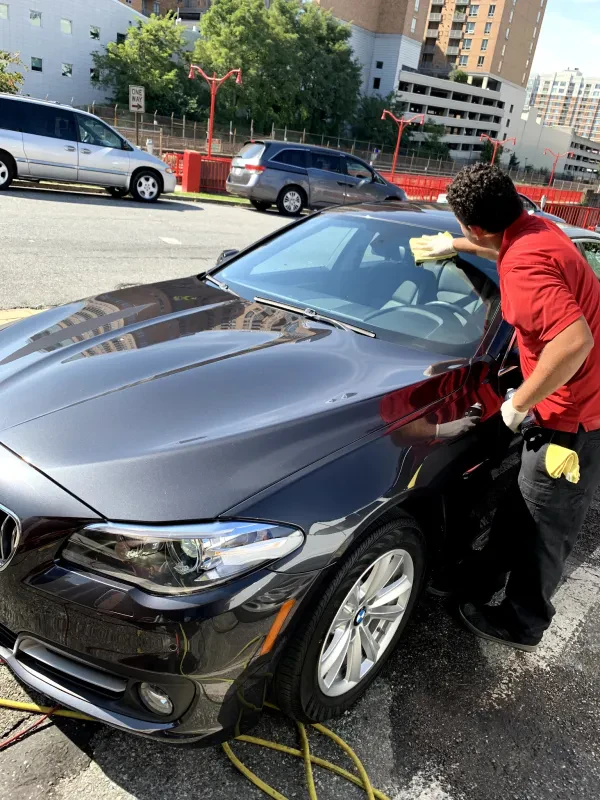 LG Auto Body Silver Spring - photo 2