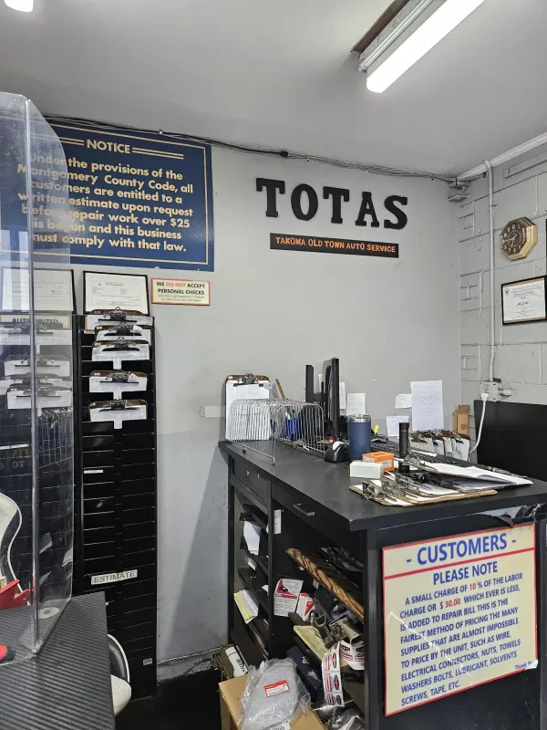 Takoma OldTown Auto Service Center - photo 2
