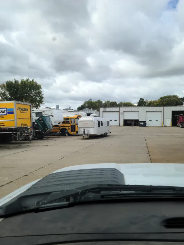 Majestic Truck Services by Merx Truck & Trailer - photo 3