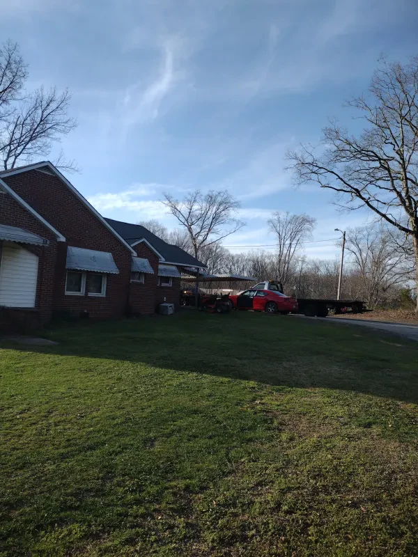 Harvey's Garage & Towing - photo 4