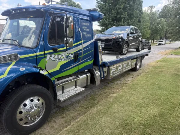Ron’s Towing, Auto Repair & Trailer - photo 3