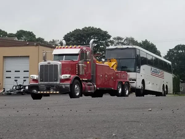 Buckler's Towing Services - photo 4