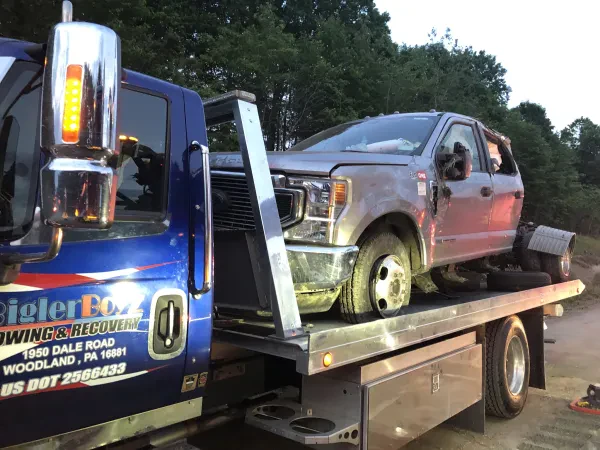 Bigler Boyz Towing & Recovery - Car & Heavy Duty Semi Truck Towing - photo 4