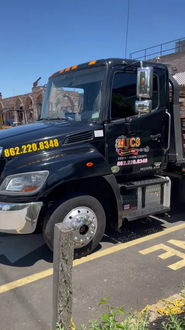 MJCS Towing, Auto Center & Cash For Junk - photo 2