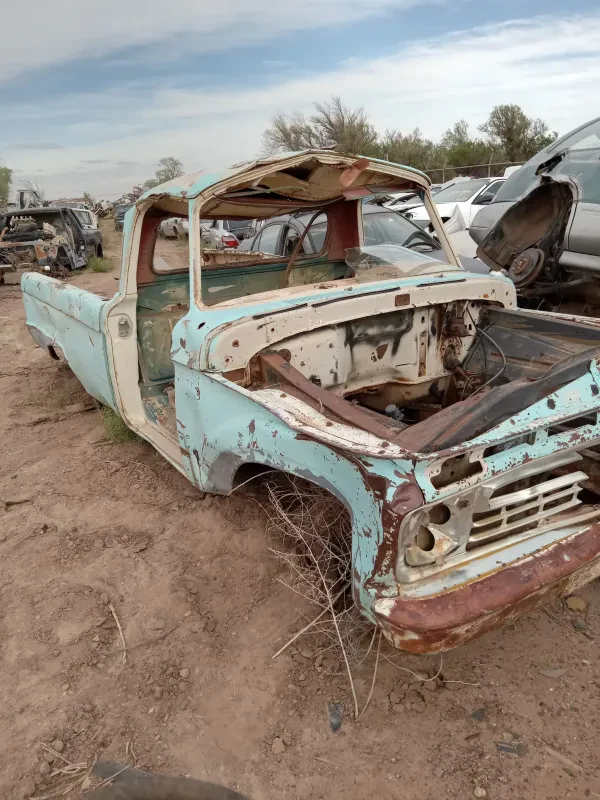 JRS Kachina Auto Wrecking - photo 4