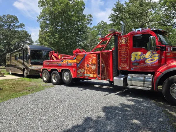 Rob's Towing & Hauling - photo 3