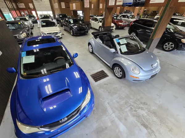 422 Auto and Bus Auction - photo 3
