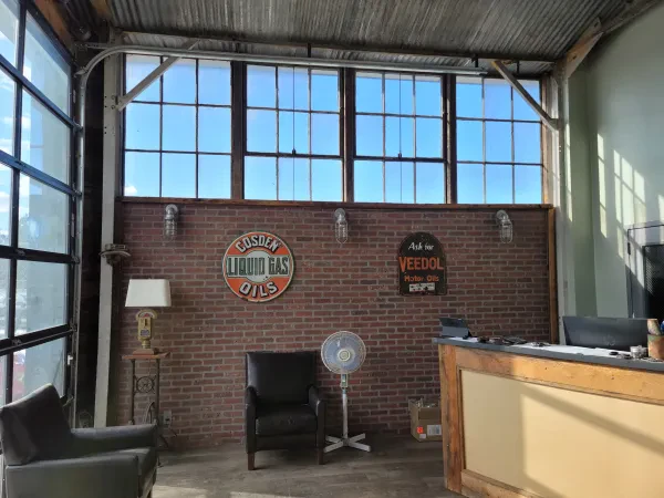 Schony's Automotive - photo 2