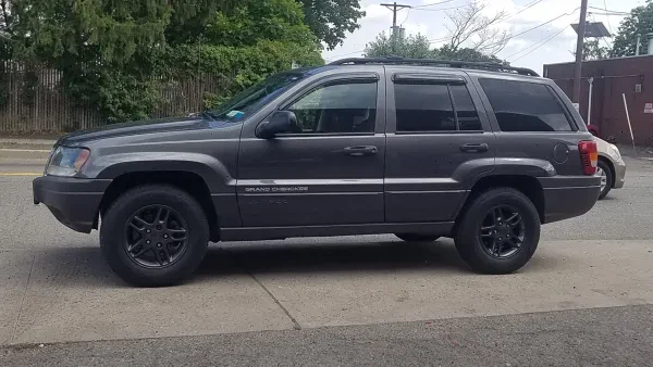Clydesdale Auto Body - photo 2