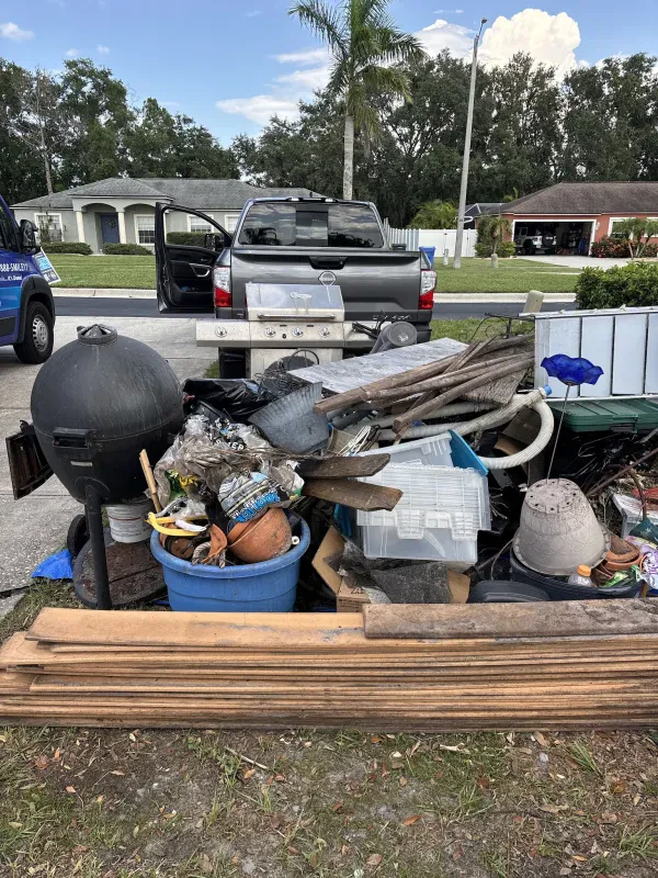 Diaz Junk Solutions LLC - photo 4