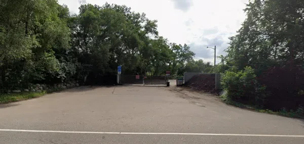 Roseville Leaf Recycling Center - photo 2