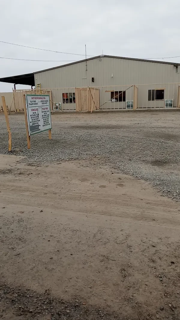 Roadrunner Recycling - photo 2
