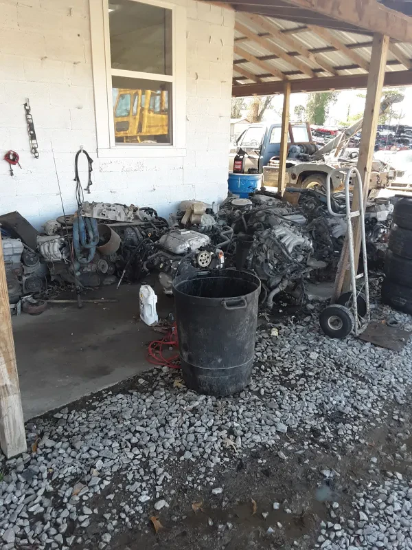 A & B Body Shop - photo 2