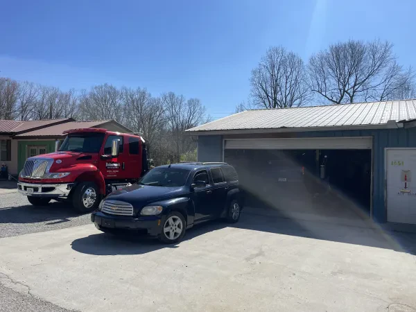 Bohannons Towing Service - photo 2