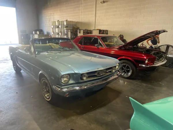 Desert Dawg Auto Repair - photo 2