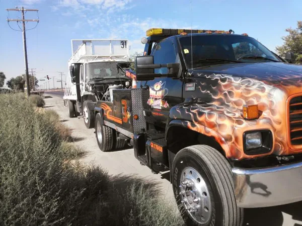 Delano Towing - photo 2